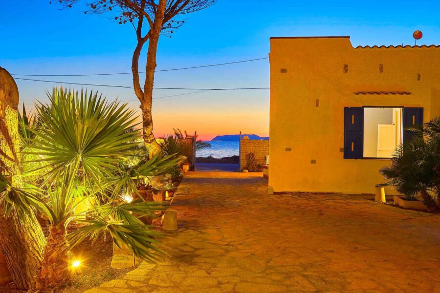 Trapani_Villa_Maraus_Sunset_ScentOfSicily